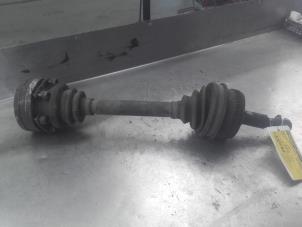 Used Front drive shaft, left Mercedes Vito (638.0) 2.3 110D Price on request offered by Akkie Stomphorst Autodemontage