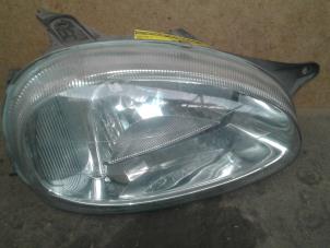Used Headlight, right Opel Corsa B (73/78/79) 1.7D Price on request offered by Akkie Stomphorst Autodemontage