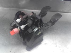 Used Set of pedals Ford Ka II 1.2 Price on request offered by Akkie Stomphorst Autodemontage