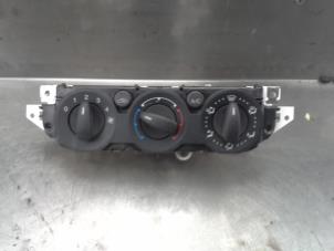 Used Heater control panel Ford Focus 2 Wagon 1.6 TDCi 16V 90 Price on request offered by Akkie Stomphorst Autodemontage