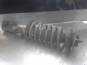 Used Front shock absorber rod, left Volvo S70 2.0 10V Price on request offered by Akkie Stomphorst Autodemontage