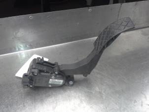 Used Accelerator pedal Volkswagen Polo IV (9N1/2/3) 1.9 TDI 100 Price on request offered by Akkie Stomphorst Autodemontage