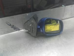Gebrauchte Außenspiegel rechts Seat Leon (1M1) 1.6 16V Preis auf Anfrage angeboten von Akkie Stomphorst Autodemontage