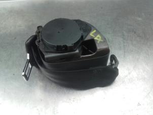 Used Rear seatbelt, left Seat Ibiza III (6L1) 1.9 TDI 100 Price on request offered by Akkie Stomphorst Autodemontage