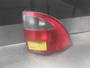 Used Taillight, right Saab 9-5 Estate (YS3E) 2.3t 16V Price on request offered by Akkie Stomphorst Autodemontage