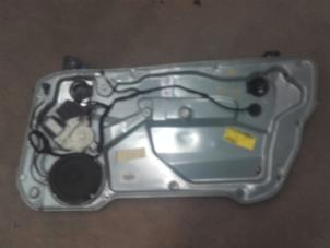 Used Window mechanism 2-door, front right Seat Ibiza III (6L1) 1.9 SDI Price on request offered by Akkie Stomphorst Autodemontage