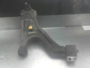 Used Front wishbone, right Saab 9-5 (YS3E) 2.0t 16V Price on request offered by Akkie Stomphorst Autodemontage