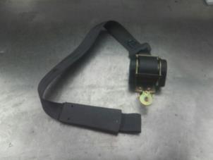 Used Front seatbelt, right Renault Megane II CC (EM) 1.9 dCi 130 Price on request offered by Akkie Stomphorst Autodemontage