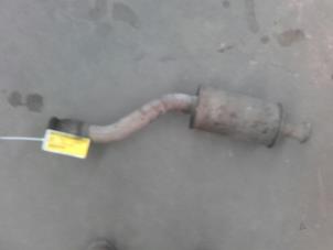 Used Exhaust middle silencer Renault Trafic New (FL) 1.9 dCi 100 16V Price on request offered by Akkie Stomphorst Autodemontage