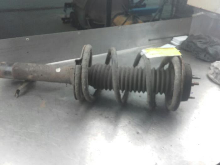 Front shock absorber rod, right from a Ford Transit 2.0 TDdi 16V 260S 2004