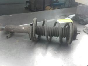 Used Front shock absorber rod, right Ford Transit 2.0 TDdi 16V 260S Price on request offered by Akkie Stomphorst Autodemontage