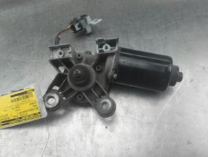 Used Front wiper motor Opel Signum (F48) 3.0 CDTI V6 24V Price on request offered by Akkie Stomphorst Autodemontage