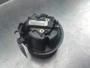 Usados Motor de ventilador de calefactor Citroen C3 (FC/FL/FT) 1.1 Precio de solicitud ofrecido por Akkie Stomphorst Autodemontage