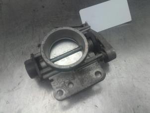 Used Throttle body Renault Clio II (BB/CB) 1.6 16V Price on request offered by Akkie Stomphorst Autodemontage