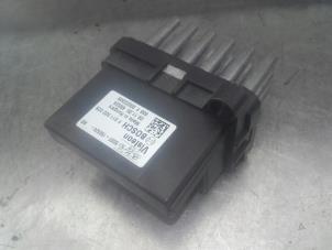 Used Heater resistor Ford C-Max Price on request offered by Akkie Stomphorst Autodemontage