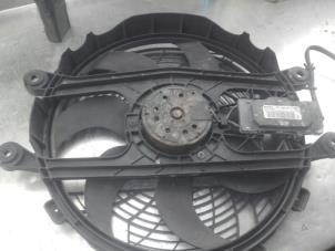 Used Cooling fans BMW 3 serie (E46/4) 320d 16V Price on request offered by Akkie Stomphorst Autodemontage