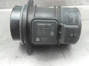 Used Air mass meter Renault Clio III (BR/CR) 1.5 dCi 70 Price on request offered by Akkie Stomphorst Autodemontage