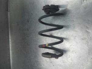 Used Rear coil spring Renault Clio III (BR/CR) 1.5 dCi 70 Price on request offered by Akkie Stomphorst Autodemontage