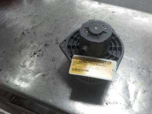 Used Heating and ventilation fan motor Chevrolet Kalos (SF48) 1.2 Price on request offered by Akkie Stomphorst Autodemontage