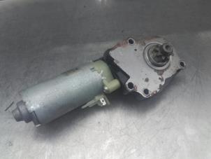 Used Seat motor Volvo S40 Price on request offered by Akkie Stomphorst Autodemontage