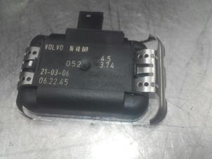 Used Rain sensor Volvo S40 Price on request offered by Akkie Stomphorst Autodemontage