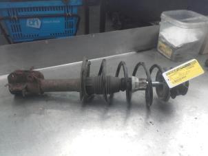 Used Front shock absorber rod, left Fiat Punto II (188) 1.2 60 S Price on request offered by Akkie Stomphorst Autodemontage
