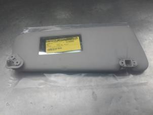 Used Sun visor BMW 3-Serie Price on request offered by Akkie Stomphorst Autodemontage
