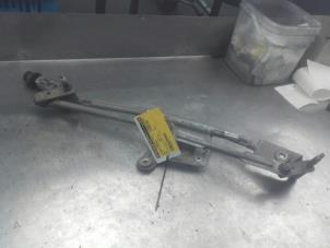Used Wiper mechanism Volvo V70 (SW) 2.4 20V 140 Price on request offered by Akkie Stomphorst Autodemontage
