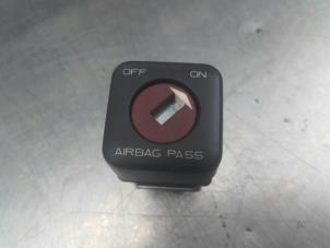 Used Airbag switch Citroen C2 (JM) 1.4 Price on request offered by Akkie Stomphorst Autodemontage
