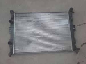 Used Radiator Renault Megane II (BM/CM) 1.4 16V 98 Price on request offered by Akkie Stomphorst Autodemontage