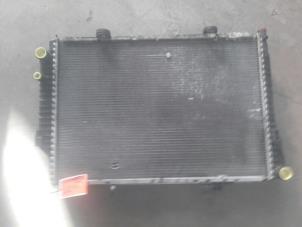 Used Radiator Mercedes C Combi (S202) 2.2 C-220 CDI 16V Price on request offered by Akkie Stomphorst Autodemontage