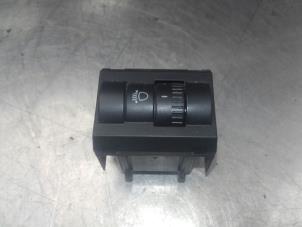 Used AIH headlight switch Skoda Fabia II (5J) 1.2i Price on request offered by Akkie Stomphorst Autodemontage