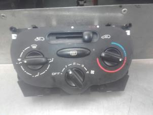 Used Heater control panel Peugeot 206 (2A/C/H/J/S) 1.1 XN,XR Price on request offered by Akkie Stomphorst Autodemontage