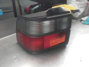 Used Taillight, left Rover Tourer {400} 1.6i 16V Price on request offered by Akkie Stomphorst Autodemontage