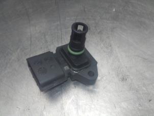Used Mapping sensor (intake manifold) Nissan Micra (K12) 1.2 16V Price on request offered by Akkie Stomphorst Autodemontage