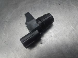 Used Camshaft sensor Honda Jazz Price on request offered by Akkie Stomphorst Autodemontage