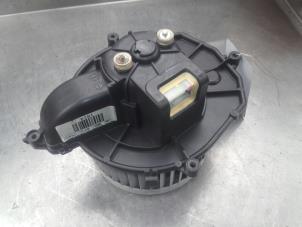 Używane Silnik wentylatora nagrzewnicy Citroen Berlingo 1.6 Hdi 90 Phase 2 Cena na żądanie oferowane przez Akkie Stomphorst Autodemontage