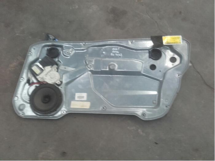 Window mechanism 2-door, front right from a Seat Ibiza III (6L1) 1.2 12V 2002