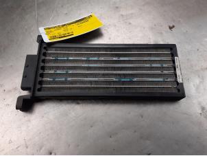 Used Heating element Peugeot 307 Break (3E) 1.6 HDi 90 16V Price on request offered by Akkie Stomphorst Autodemontage
