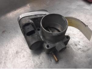 Used Throttle body Renault Scénic II (JM) 2.0 16V Price on request offered by Akkie Stomphorst Autodemontage