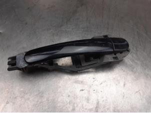 Used Rear door handle 4-door, right Volkswagen Golf IV 4Motion (1J1) 2.8 V6 24V Price on request offered by Akkie Stomphorst Autodemontage