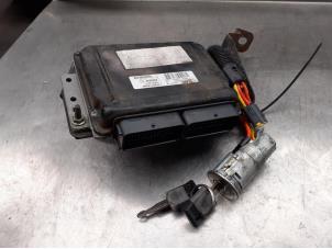 Used Ignition lock + computer Renault Megane (BA/SA) 1.4e Price on request offered by Akkie Stomphorst Autodemontage