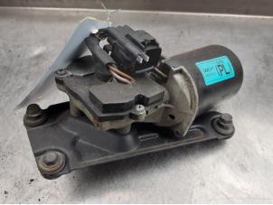 Used Front wiper motor Chevrolet Kalos (SF48) 1.2 Price on request offered by Akkie Stomphorst Autodemontage
