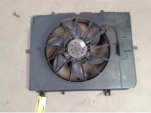 Used Cooling fans Mercedes E Combi (S210) 2.0 E-200K 16V Price on request offered by Akkie Stomphorst Autodemontage