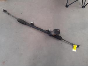 Used Steering box Renault Clio III (BR/CR) 1.4 16V Price on request offered by Akkie Stomphorst Autodemontage