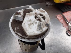 Used Electric fuel pump Renault Laguna II (BG) 1.8 16V Price on request offered by Akkie Stomphorst Autodemontage