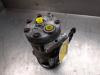 Air conditioning pump from a Volvo V40 (VW), 1995 / 2004 1.9 D, Combi/o, Diesel, 1.870cc, 85kW (116pk), FWD, D4192T3, 2000-07 / 2004-06, VW70 2002