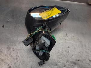 Used Wing mirror, right Citroen C4 Berline (LC) 1.4 16V Price on request offered by Akkie Stomphorst Autodemontage