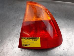 Used Taillight, right BMW 3 serie Touring (E46/3) 318i Price on request offered by Akkie Stomphorst Autodemontage