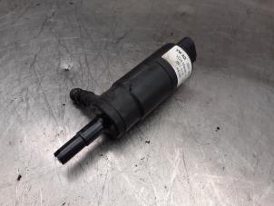 Usados Bomba de rociador de faro Seat Cordoba (6L2) 1.9 TDI Precio de solicitud ofrecido por Akkie Stomphorst Autodemontage